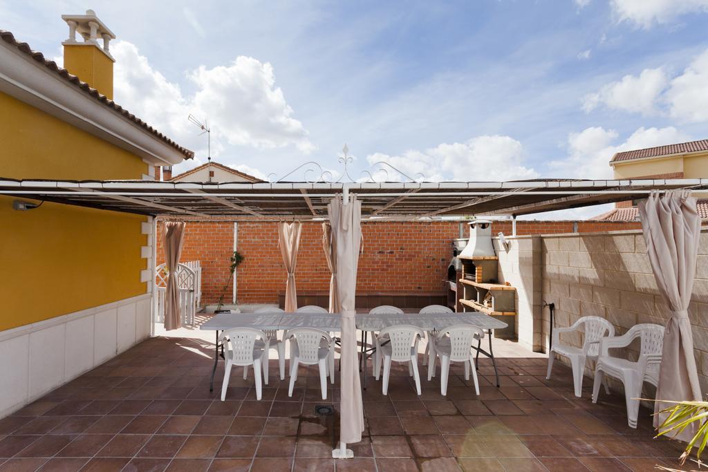 Nava de la Asuncion Tiara Vacaciones 빌라 외부 사진